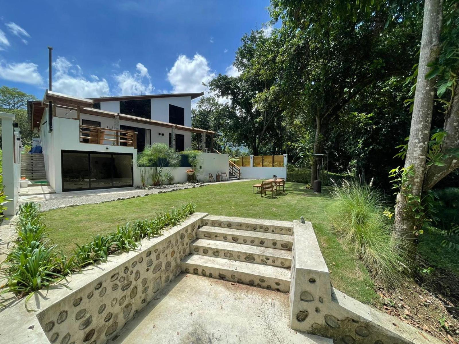 Villa Cielito Del Yaque - Jarabacoa - Rio Privado - Picuzzi Climatizado Exterior photo